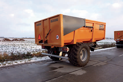 Tipping trailer single axle